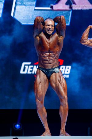 CLASSIC PHYSIQUE +178